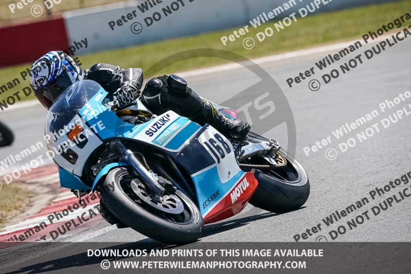 donington no limits trackday;donington park photographs;donington trackday photographs;no limits trackdays;peter wileman photography;trackday digital images;trackday photos